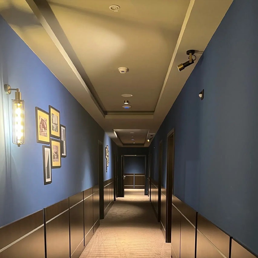 Malerarbeiten Berlin – Flure und Treppenhäuser streichen