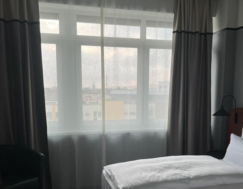 Renoviertes Zimmer als Referenz für Malerarbeiten in Berlin