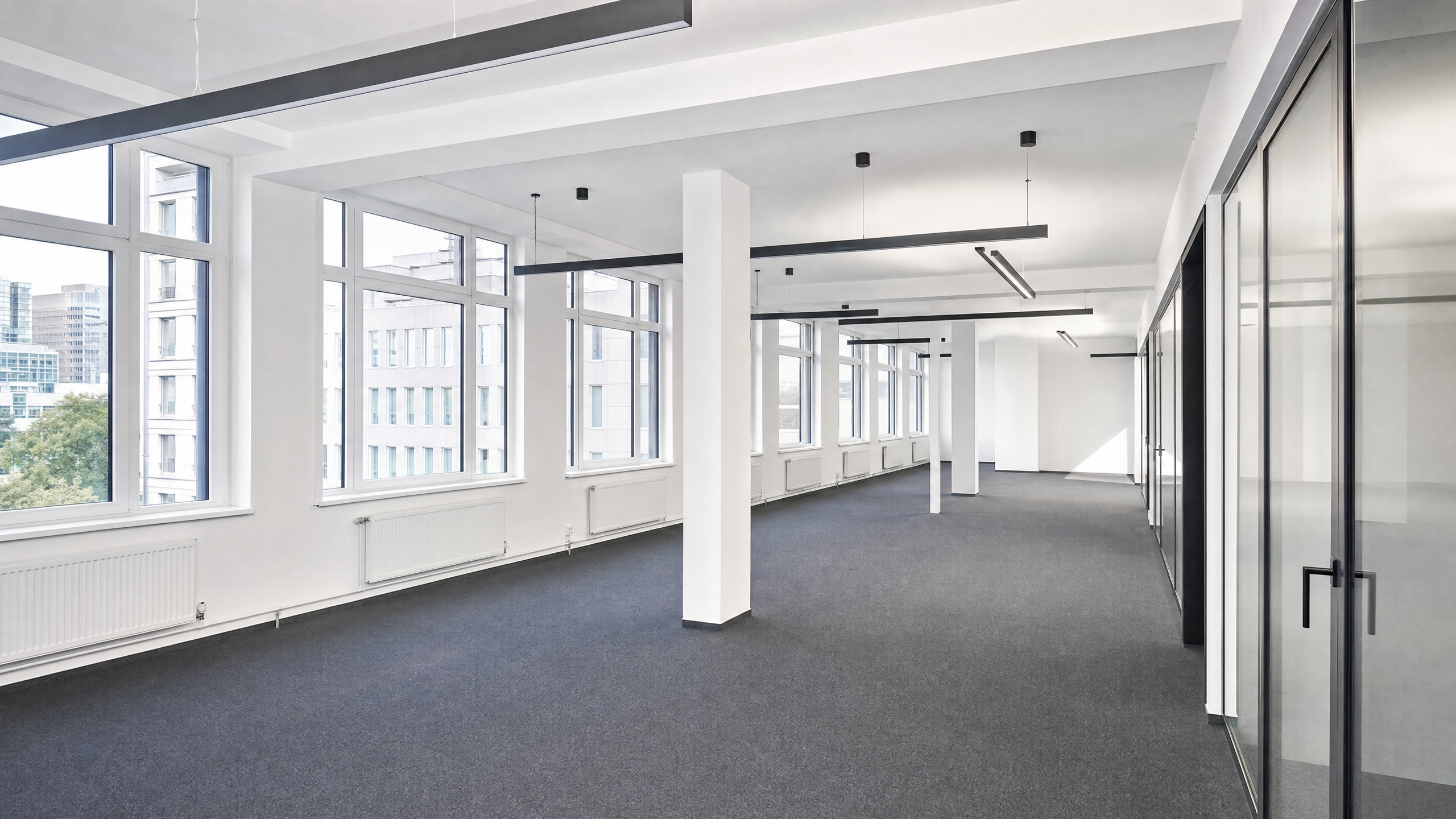 Büro streichen Berlin - Modernes Büro nach dem Streichen